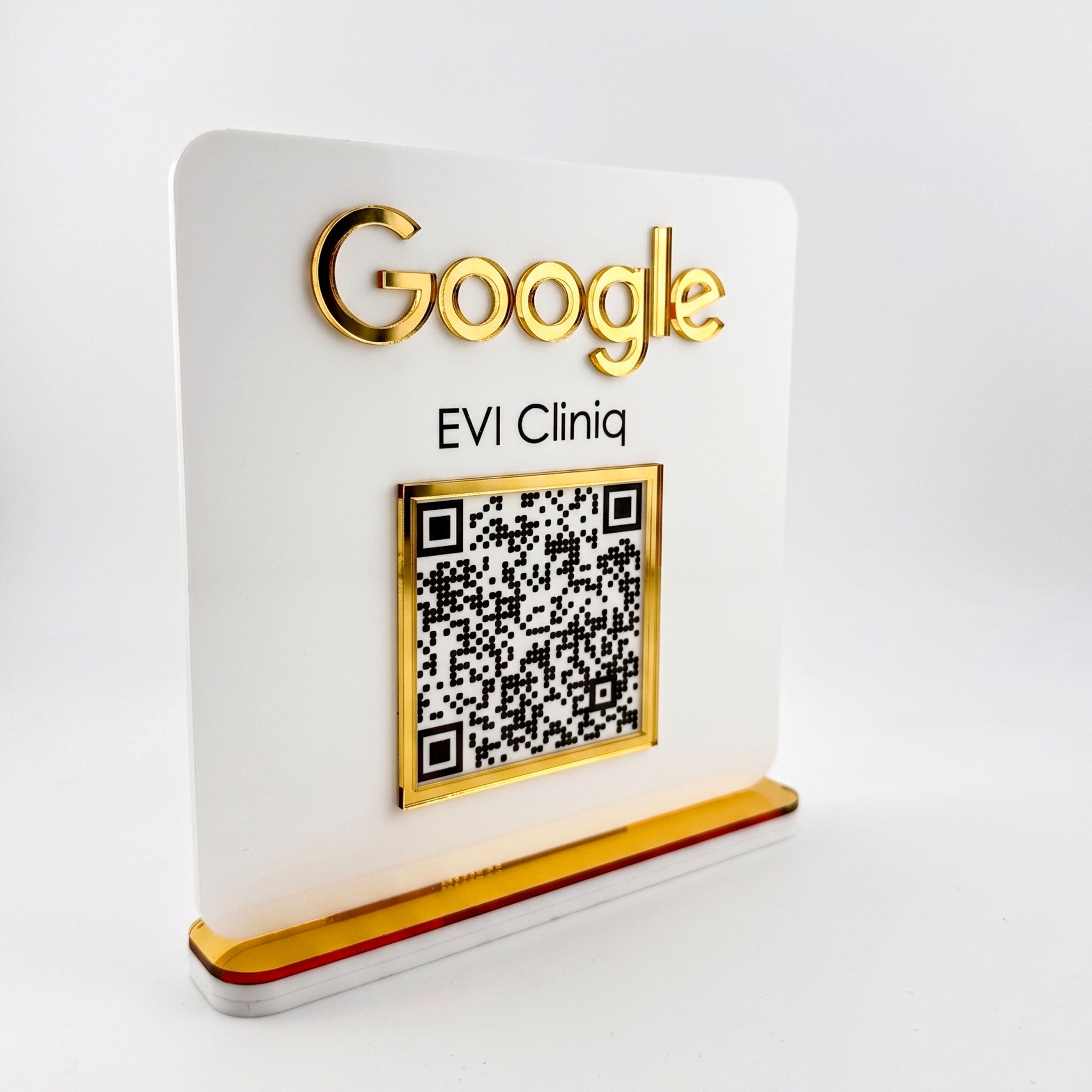Placa personalizata cu cod QR si logo in relief pentru recenzii Google.