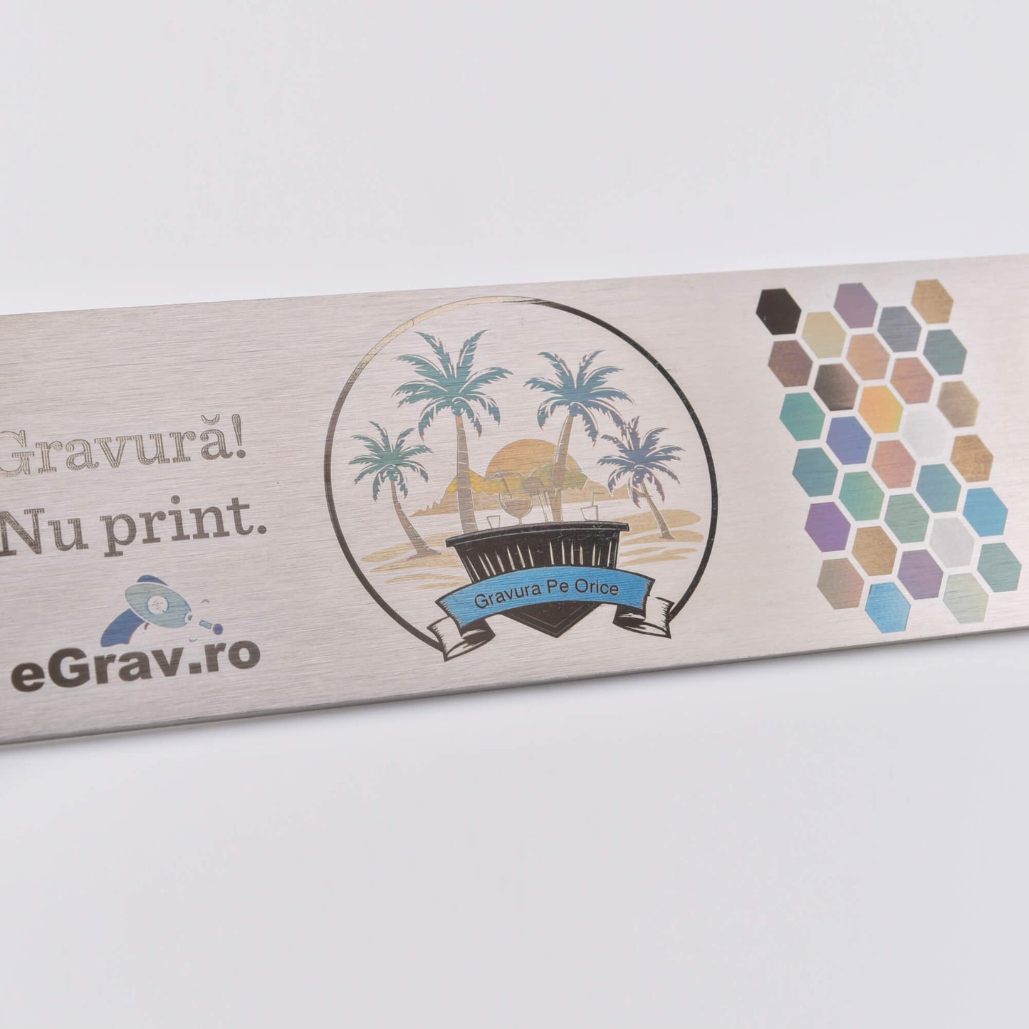 Gravura pe inox color pe bar blade deschizator de sticle